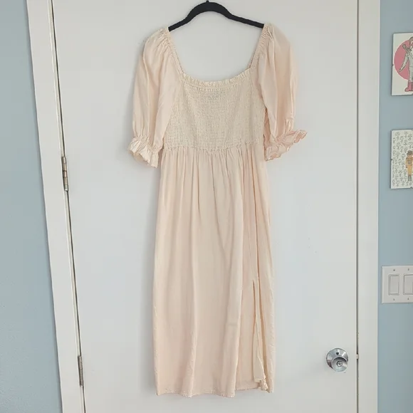 The Gap Puff Sleeve Dress - Picture 2 of 8